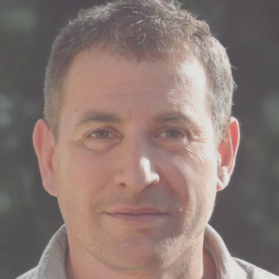 Miguel Rodríguez, ingeniero de software